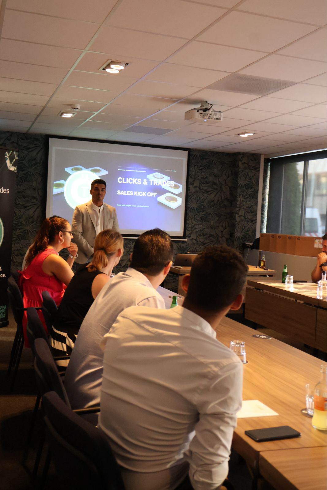 Clicks & Trades Belgium Event - Presentation