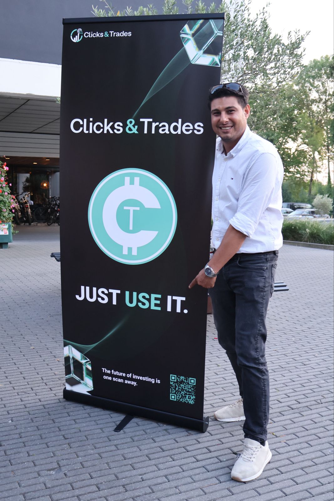 Clicks & Trades Belgium Event - Brand Display